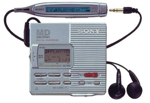 ソニー(SONY) ポータブルMDプレーヤー シルバー MDLP対応 録音再生 MZ-R90-S
